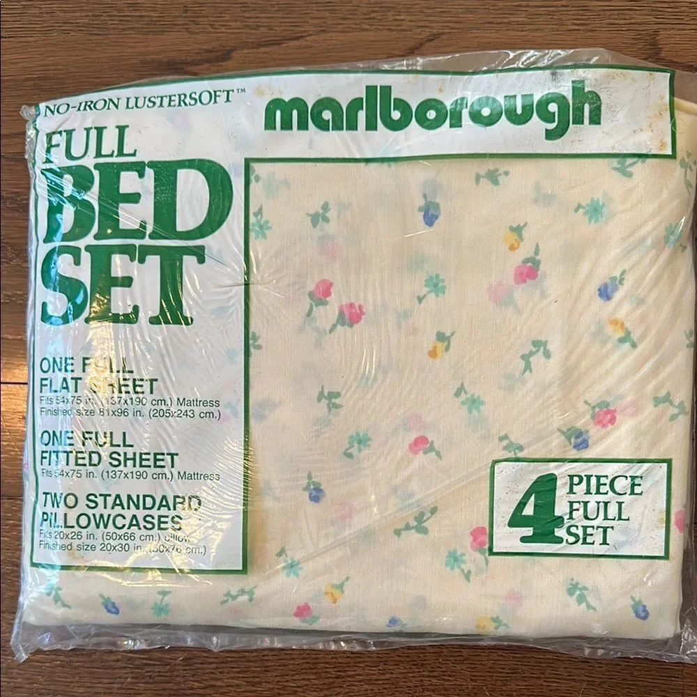 Vintage New‎ in packaging Marlborough floral “Fresh Meadows” Full Bed Set